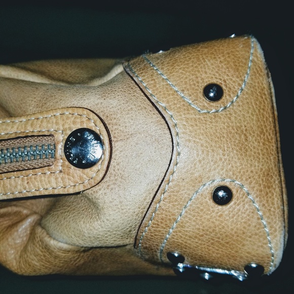 Prune Leather Shoulder Bag - Picture 7 of 8